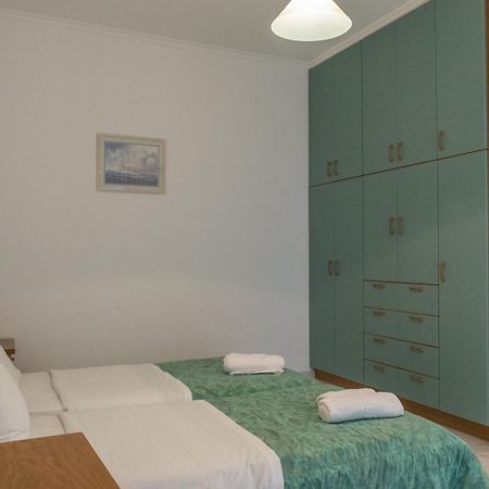 Tina'S Apartments アダマス 部屋 写真