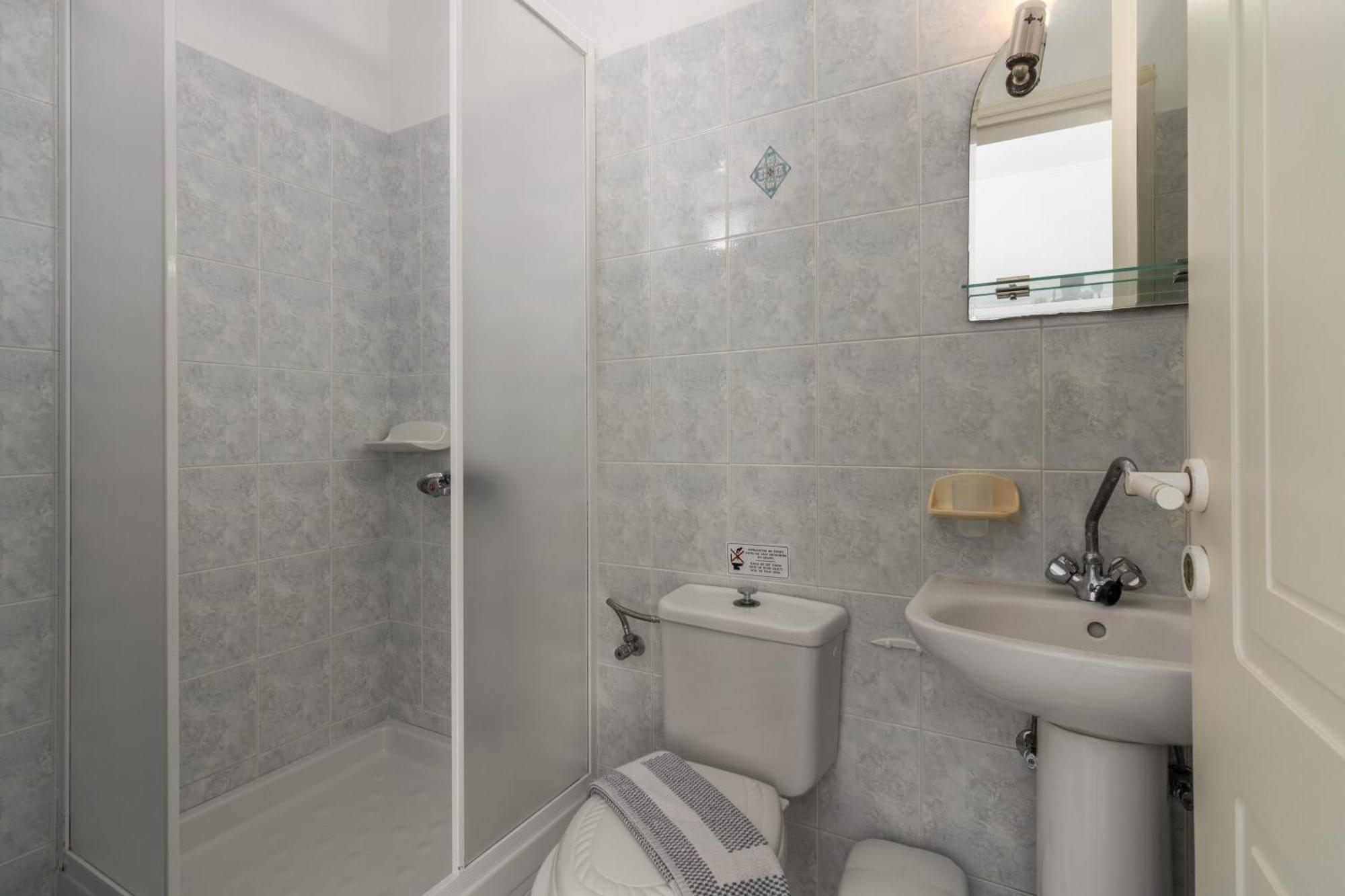 Tina'S Apartments アダマス 部屋 写真